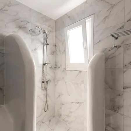 Anamnisi Mykonos Inn