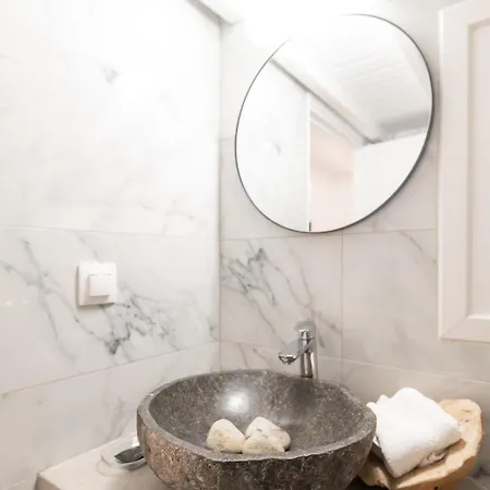 Anamnisi Mykonos Inn