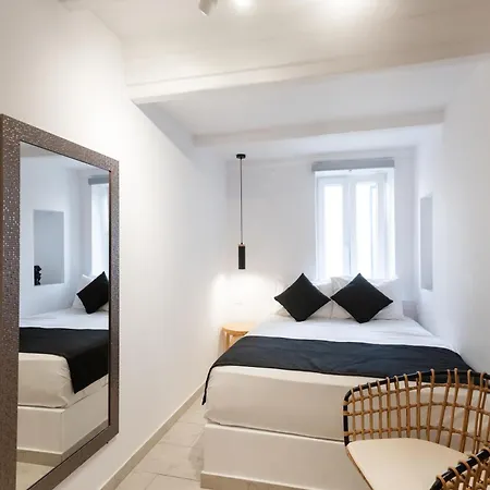 Zajazd Anamnisi Mykonos